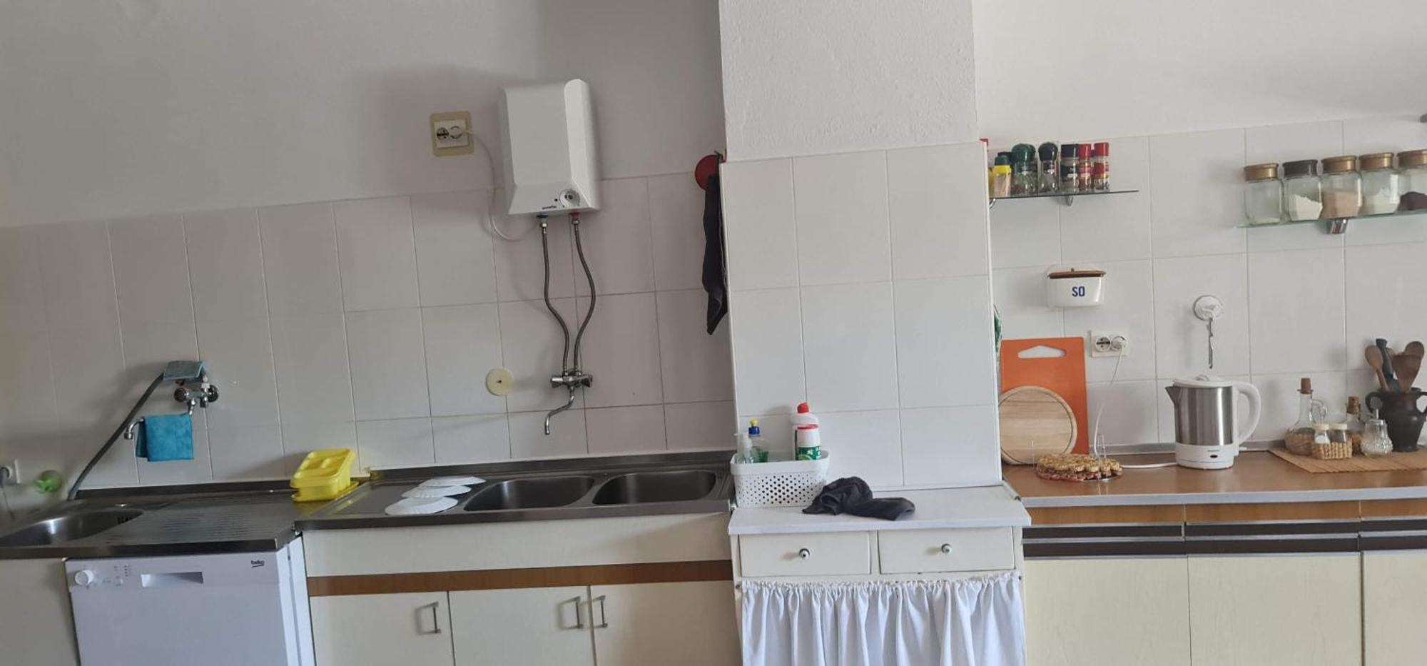 Guesthouse Lidija Sutivan ภายนอก รูปภาพ
