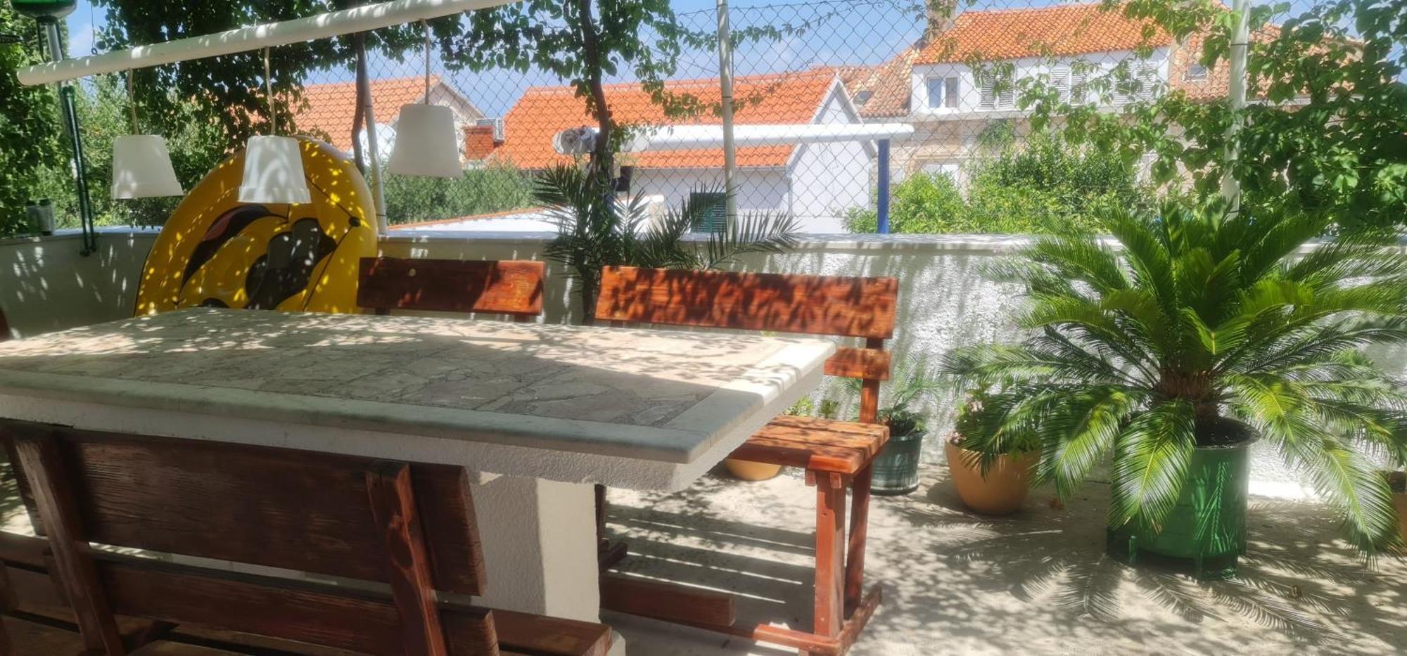 Guesthouse Lidija Sutivan ภายนอก รูปภาพ