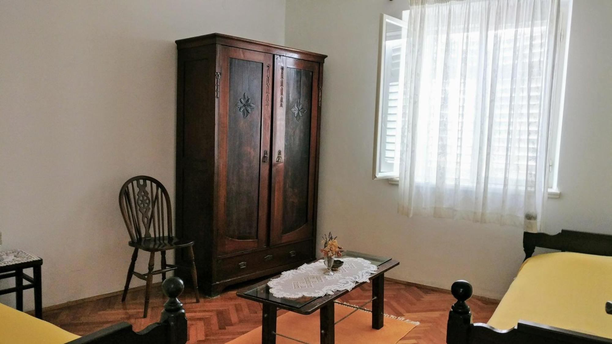Guesthouse Lidija Sutivan ภายนอก รูปภาพ
